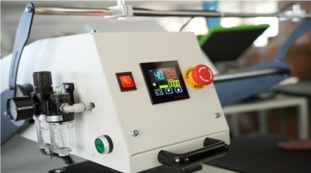 شاشة التحكم في درجة الحرارة والوقت